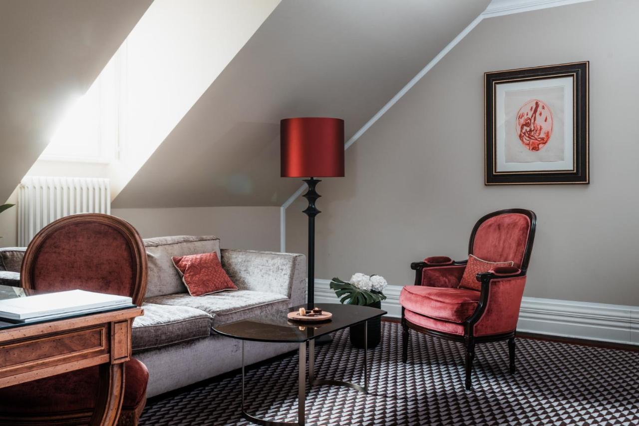 Althoff Grandhotel Schloss Bensberg Bergisch Gladbach Kültér fotó A suite at the hotel