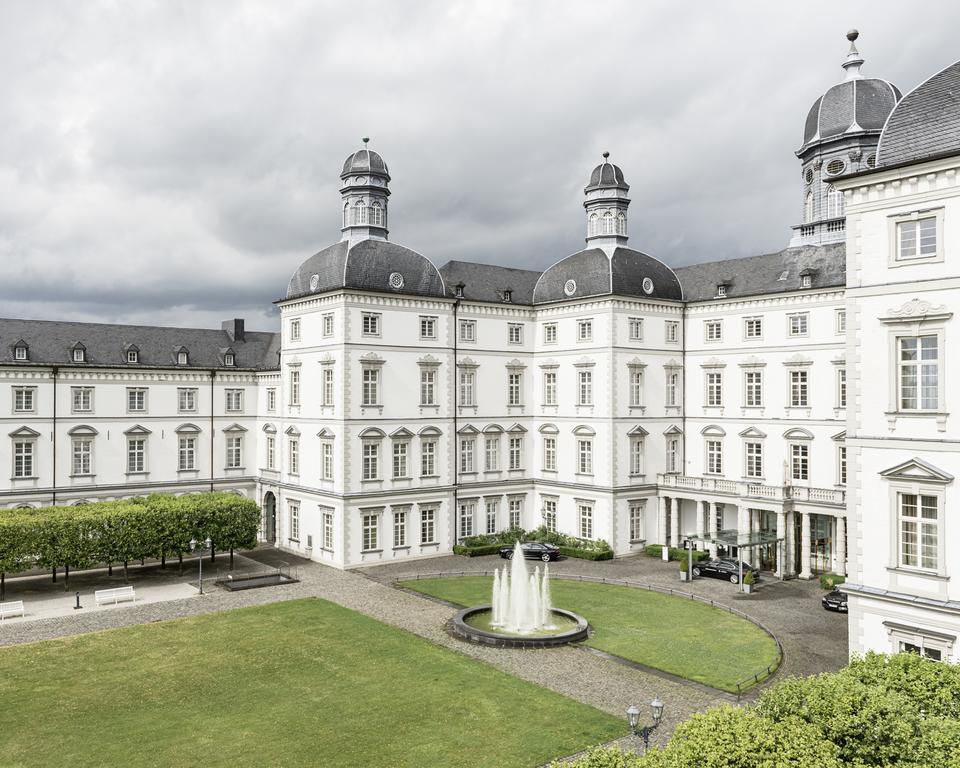 Althoff Grandhotel Schloss Bensberg Bergisch Gladbach Kültér fotó The former abbey of Kamp